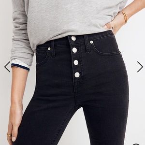 Madewell Stovepipe Jeans: Button-Front Edition